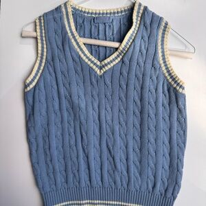 Brandy Melville Blue top